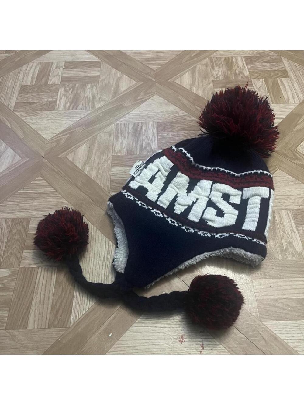 Blue and red vintage winter 90s Amsterdam beanie